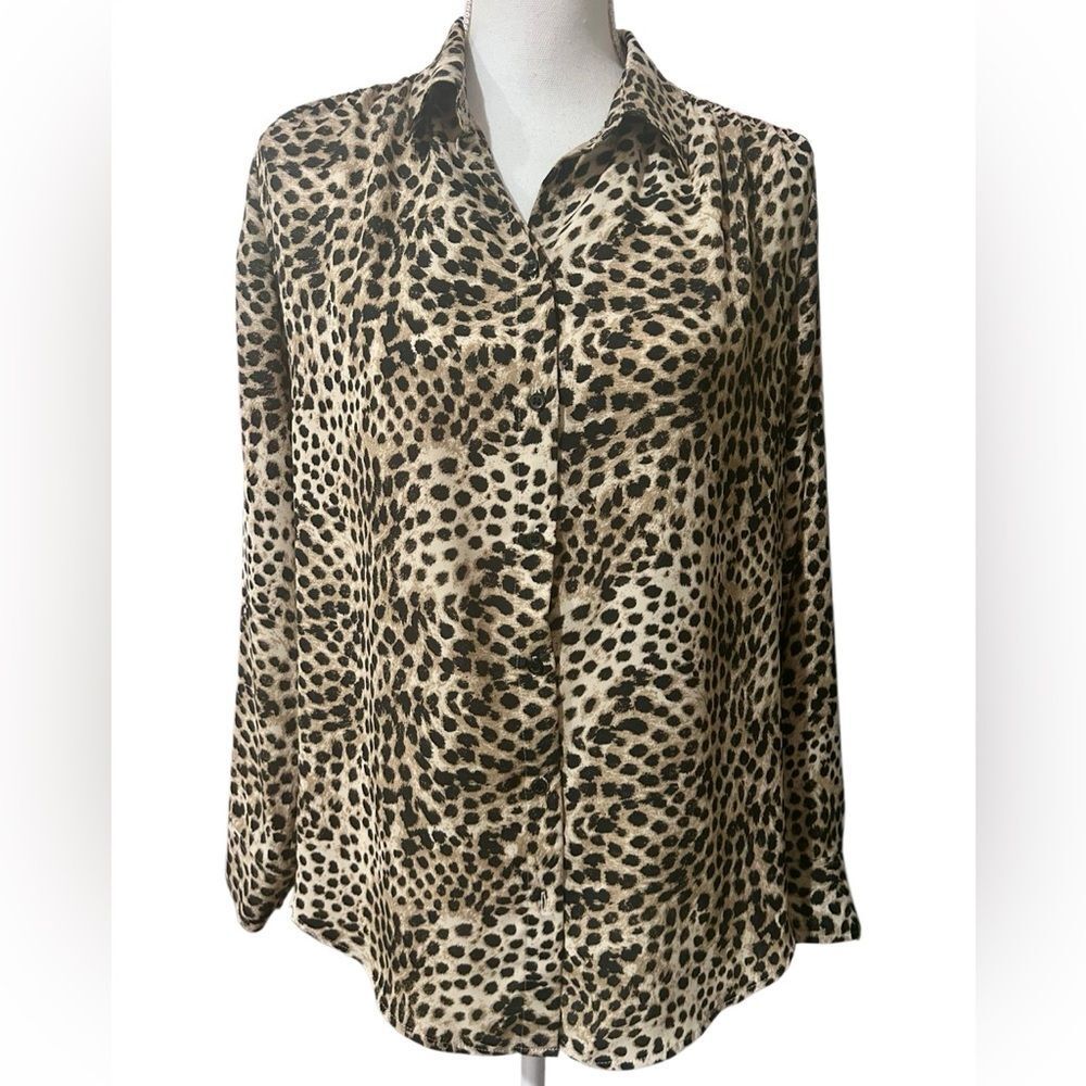 NWOT H&M Animal Print Button Down Shirt Size S